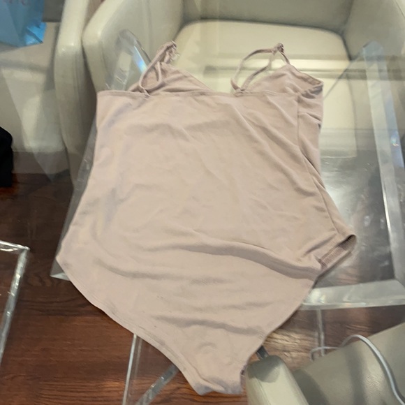 Forever 21 medium beige adjustable sleeveless bodysuit - Picture 3 of 3